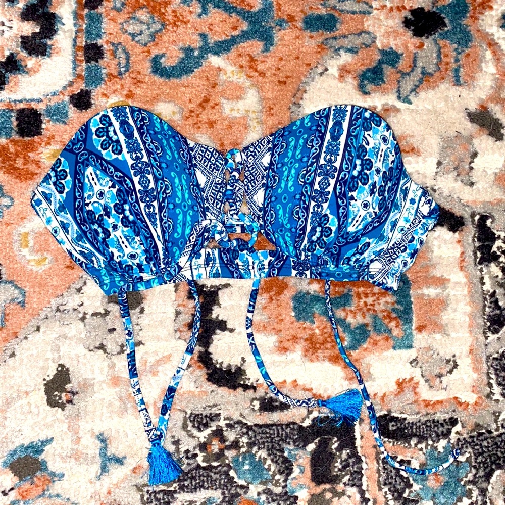 Strapless Blue Tie Bikini Top
